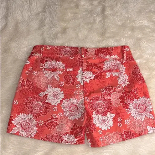 Isaac Mizrahi Floral Tailored Shorts Size 6