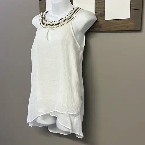 AGB Cream Crepe Sleeveless Beaded Neckline V