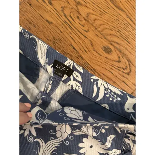 Ann Taylor LOFT Women's Shorts Size 2 Linen Cotton Floral Blue
