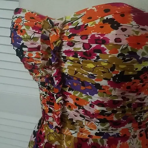 Donna Morgan STRAPLESS/BACKLESS METALLIC PROM DRESS W/CORSET TOP, SZ 8