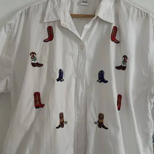 Casey Coleman Embroidered shirt EUC White Size L