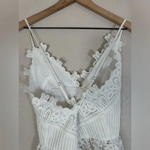 Endless Rose White Eyelet Lace Peplum Plunge Crochet Strappy Tank Top Small