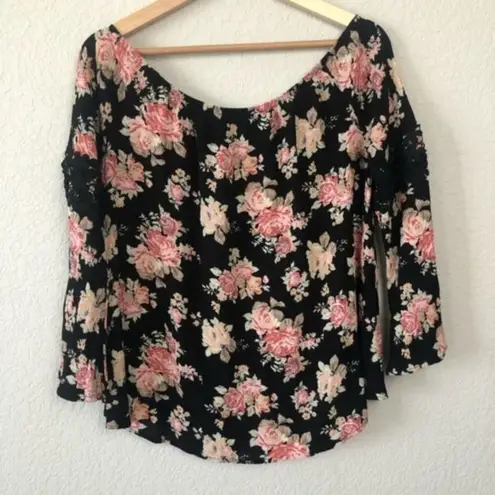 Shyanne Country Black Floral Long Bell Sleeve Off Shoulder Top S