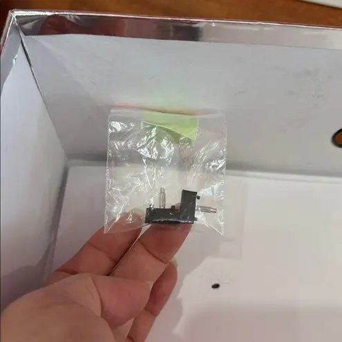 NWT Azalea Wang Chatty Buckle Detail Bootie In Black Black Patent Size 9