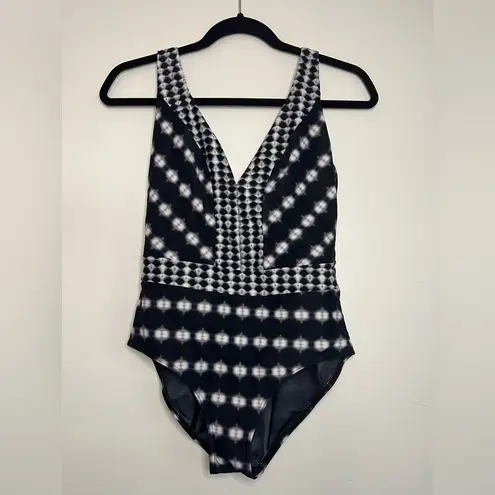 Sea Level Australia Black White Geometric One Piece Swimsuit Size 6
