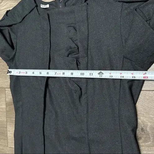 Miu Miu Gray Wool Classic Short Sleeve Dress Size 38