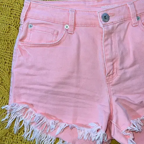 Inc international I.N.C. International Concepts Size 4/27 Pink Frayed Jean Shorts