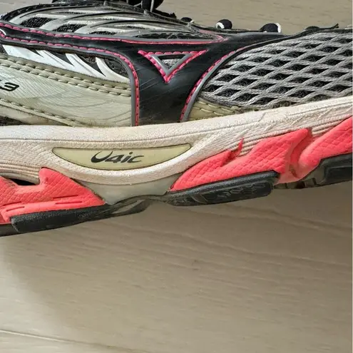 Mizuno Wave Paradox 3 Women Running Shoes