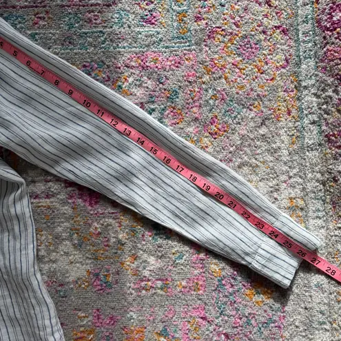 CP Shades White Blue Striped Long Sleeves Button Down Shirt Women’s Size Large