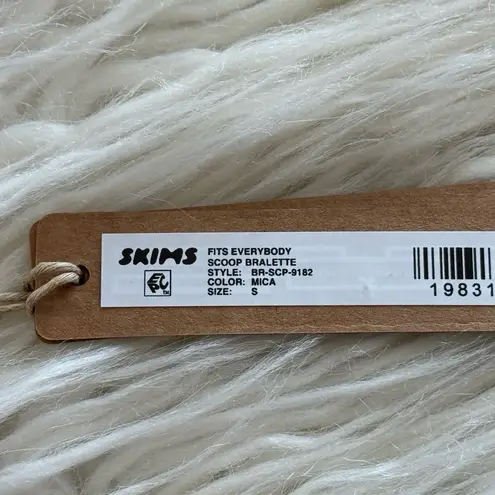 SKIMS Fits Everybody Scoop Bralette Mica Size Small