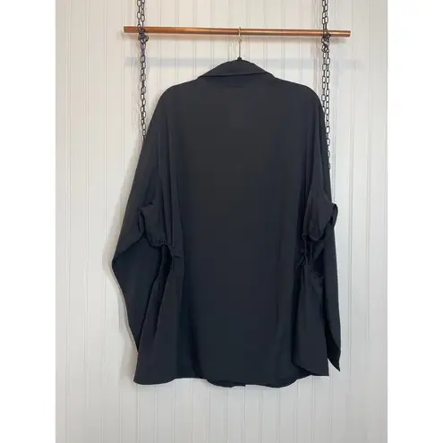 Bloomchic NWOT Women’s Black Cut Out Side Long Button Down Shirt Plus Size 3X