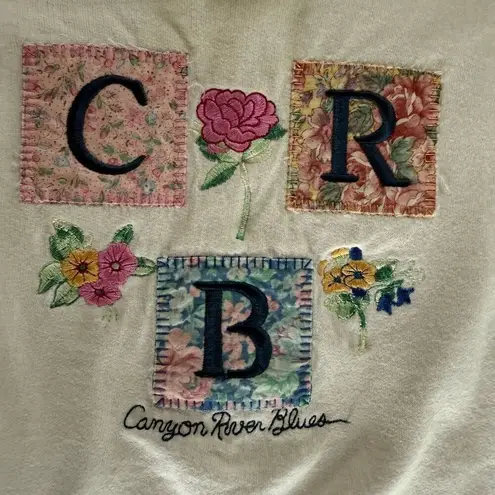 Canyon River Blues Vintage 90s Crop Applique Tshirt M
