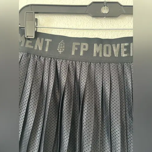 Free people FP movement on deck skort sz M nwt Black Size M