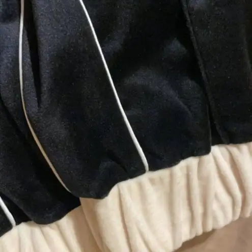 Emporio Armani Velour Casual Pants Black size 10