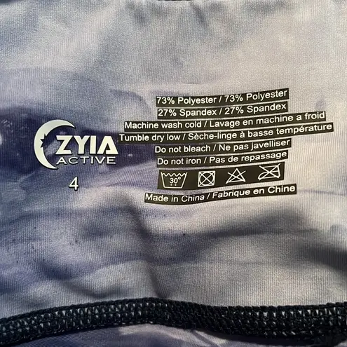 Zyia Navy Hendrix Pocket Light n Tight Hi-rise Capri 20" (size 8-10)