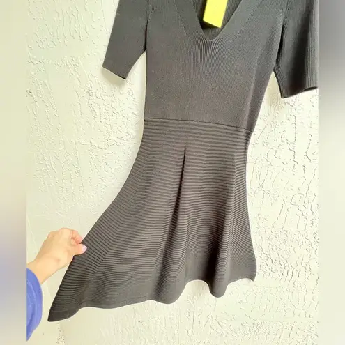 Cushnie et Ochs knit fit and flare mini dress Large NWOT