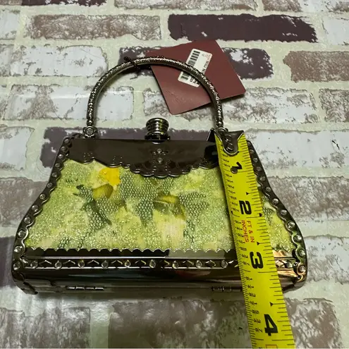 Classical Style Women's Bag Metal