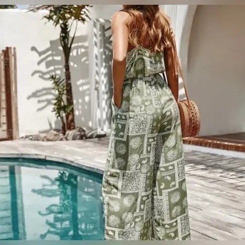 Bohemian Jumpsuit Light Green W/ Ruffles Wide leg Size XL