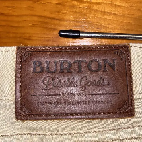 Burton  Women’s Pants Size 28”x31”-EUC