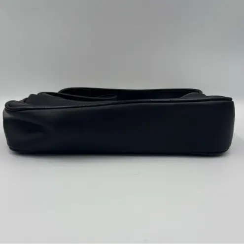 Reaction Kenneth Cole Black Leather Baguette Bag