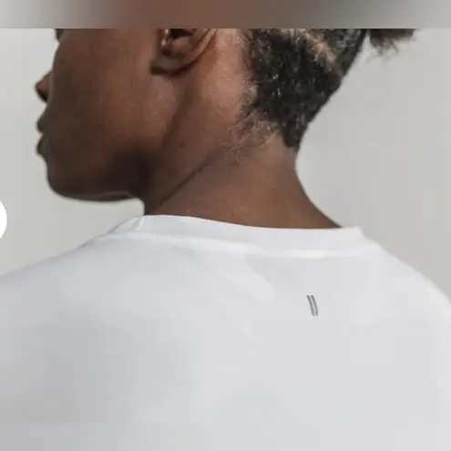 Nobull NWT Women's Long Sleeve Tee - XS - White Camo