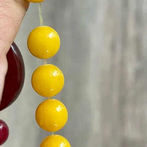 Barse yellow Jade and agate stretch bracelet