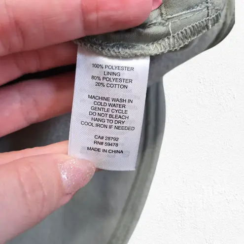 Nicole Miller  Sage Green Brushed Knit Button Down Classic Shacket Size Small - Image 9