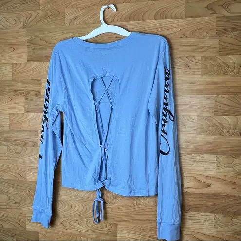 On Fire Size XL Cropped Blue Crewneck Long Sleeved Top with Black Writing