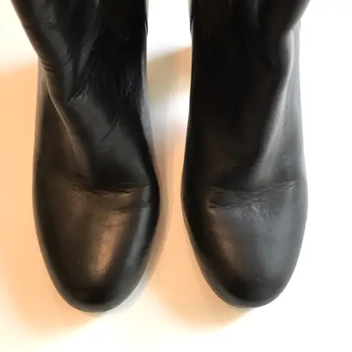 Tahari Garnet Black Leather Ankle Bootie Women’s Size 8