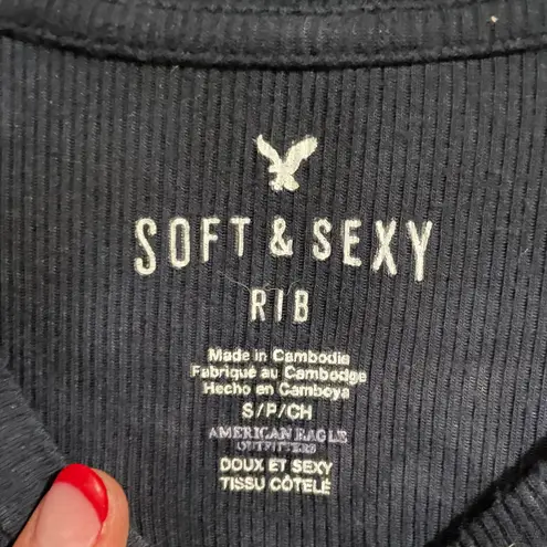American Eagle Soft And Sexy Tee