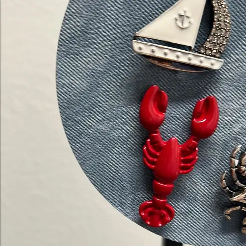 Nautical Motif Boat Bag Pin Set 🦞⚓️ Red