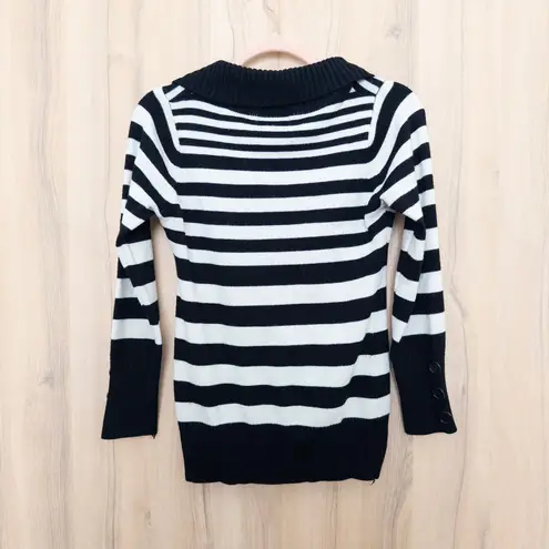 Say What? VTG Y2K Say What Womens Sweater Size M Black White Striped Preppy 2000s Cozy