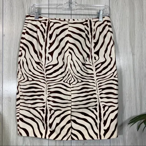 J. McLaughlin  Sagamore Velvet Zebra Mini Pencil Skirt size 4