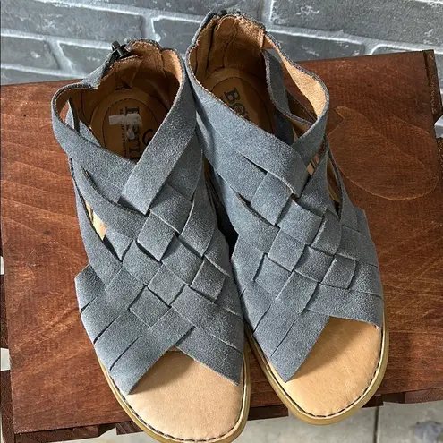 BORN IWA WOVEN Dark Grey Granite Suede SOLD OUT ONLINE Women’s Size 6 NEVER WORN Gray