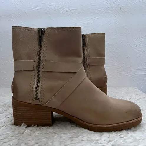 Sorel  Cate Ankle Boots Booties Leather  Buckle Strap Comfort Size 9.5