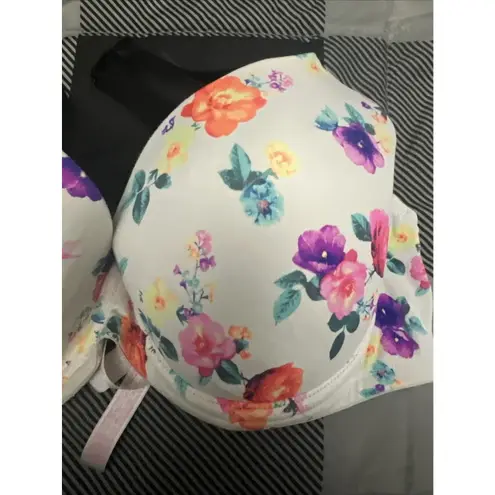 Victoria's Secret PINK Wear Everywhere T