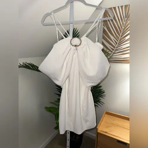 Elliatt Arctic White Off-Shoulder Mini Dress Medium