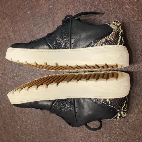 Vionic Simasa Ray Snake Print Heel Leather Sneakers Black White Women's Size 6