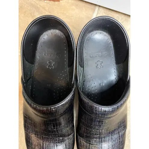 Dansko Professional Clog Slip On Shoes Black Silver Pattern Size 40 US 10-10.5