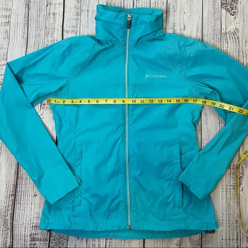 Columbia  Switchback Rain Jacket. Size XSmall. EUC