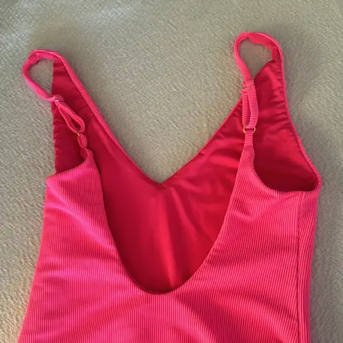 Beach Riot Reese Rib one-Piece swimsuit, Size Medium , $148