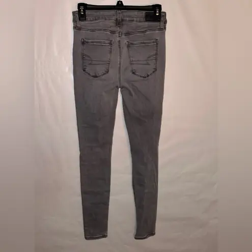 American Eagle Women’s  size 2 next level stretch Jeans