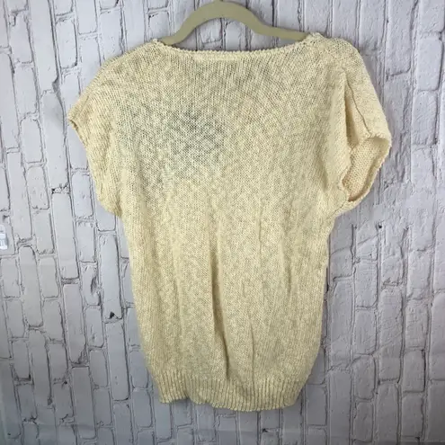 Vintage Short Sleeve Floral Accent Sweater Medium White