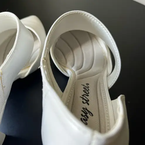 Easy Street White Kitten Heels