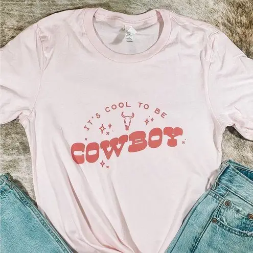 It’s Cool To Be Cowboy Graphic Tee Pink Size M