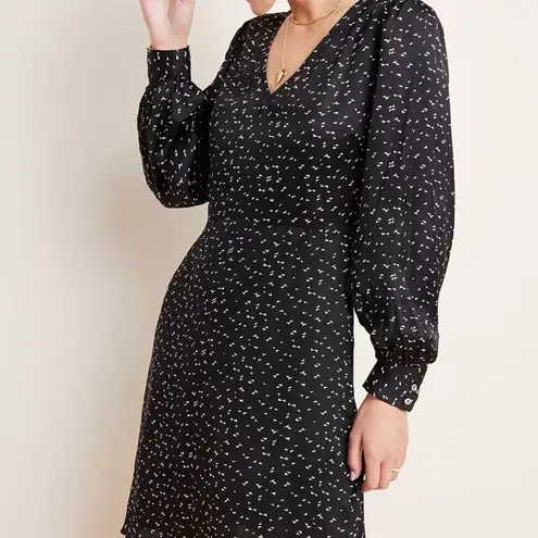 VELVET BY GRAHAM & SPENCER RACHEL SATIN TUNIC DRESS sz Small. NWOT