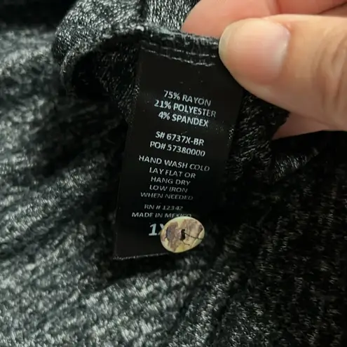 Coin 1804 LA top speckled dark grey 3/4 length sleeves cozy fall top back slit Gray Size 1X