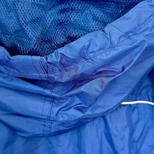 Eastern Mountain Sports i5 Apparel Hooded Blue Jacket Windbreaker - Size Medium