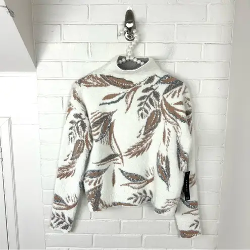Tahari NWT Fuzzy Knit Patterned Sweater Size XS
