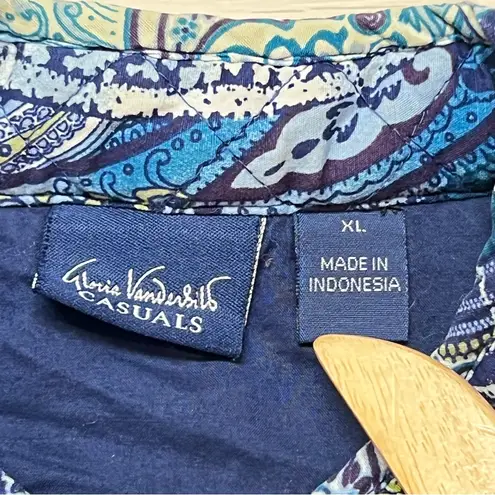 Gloria Vanderbilt  Quilted Jacket